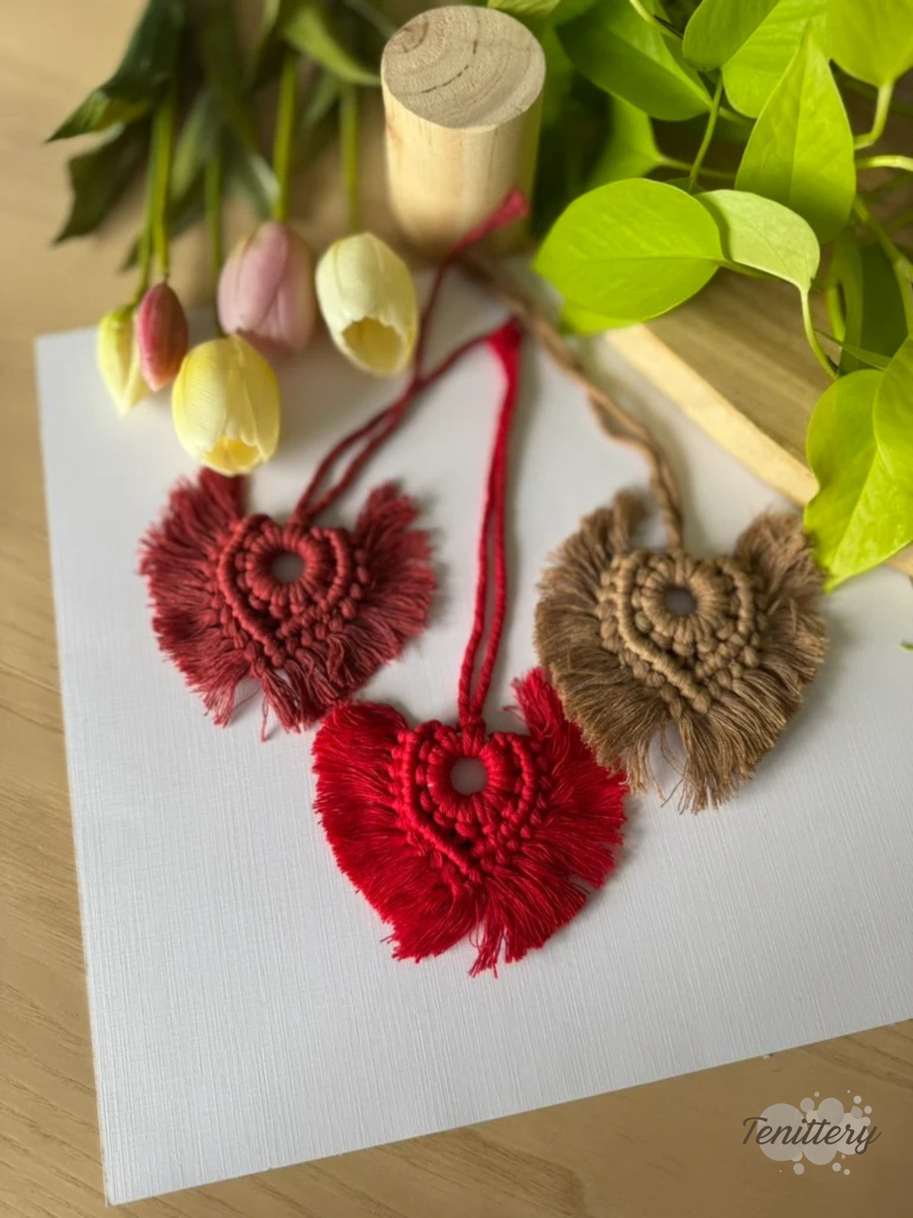 Macramé aromadifuzér Spirit v různých barvách.